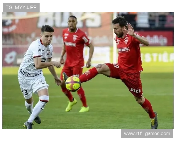 荷甲全攻全守战术惊艳全场，球队展现极致团队配合